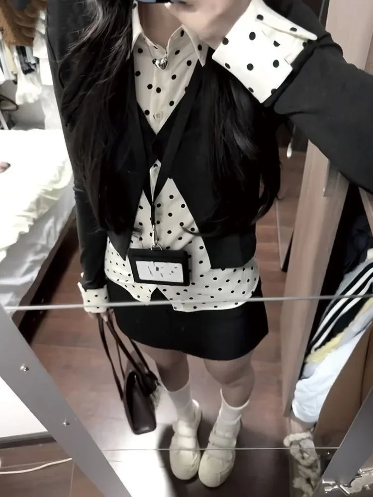 Японские комплекты из двух предметов, искусственные комплекты из двух предметов в горошек Y2k, эстетические облегающие блузки + мини-юбки в стиле гранж, женский осенний винтажный костюм
Японские комплекты из двух предметов, искусственные комплекты из двух предметов в горошек Y2k, эстетические облегающие блузки + мини-юбки в стиле гранж, женский осенний винтажный костюм