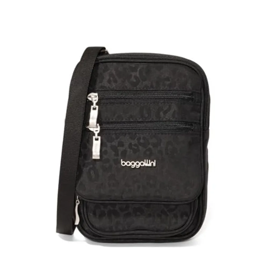 Travel crossbody bag for women, lightweight nylon, black, RFID-blocking security and compact 9x6 size for daily use
Travel crossbody bag for women, lightweight nylon, black, RFID-blocking security and compact 9x6 size for daily use