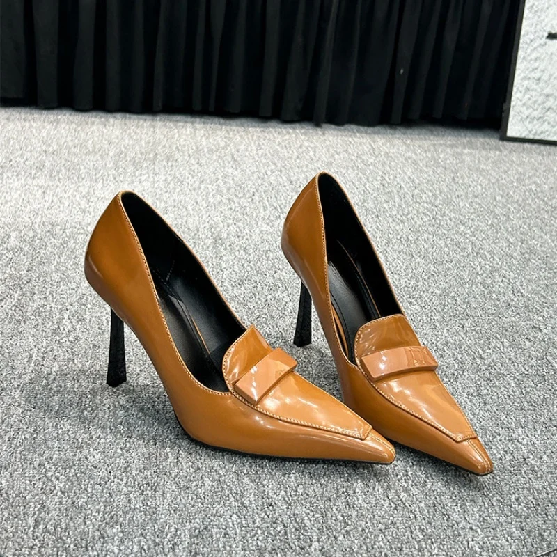 2026 New Stiletto High Heels Shoes Pumps High-End Non Tiring Square Buckle Pointed Toe Shallow Mouth Single Shoe Leather Shoes
2026 New Stiletto High Heels Shoes Pumps High-End Non Tiring Square Buckle Pointed Toe Shallow Mouth Single Shoe Leather Shoes