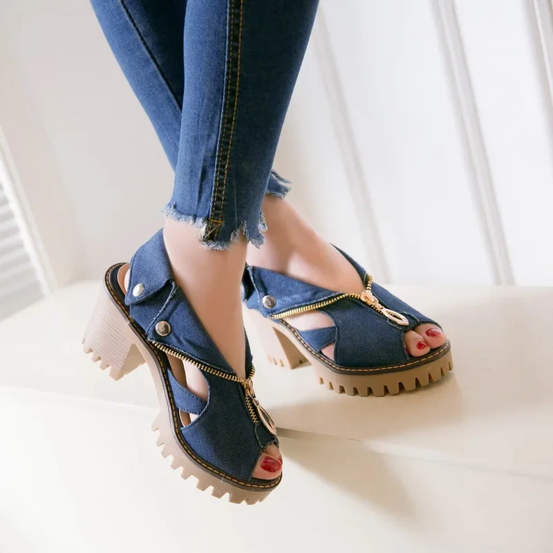 Large Size High Heel Sandal for Women Suit Female Beige Summer Shoes Big High-heeled Comfort Fashion Block Black Clogs Denim
Large Size High Heel Sandal for Women Suit Female Beige Summer Shoes Big High-heeled Comfort Fashion Block Black Clogs Denim