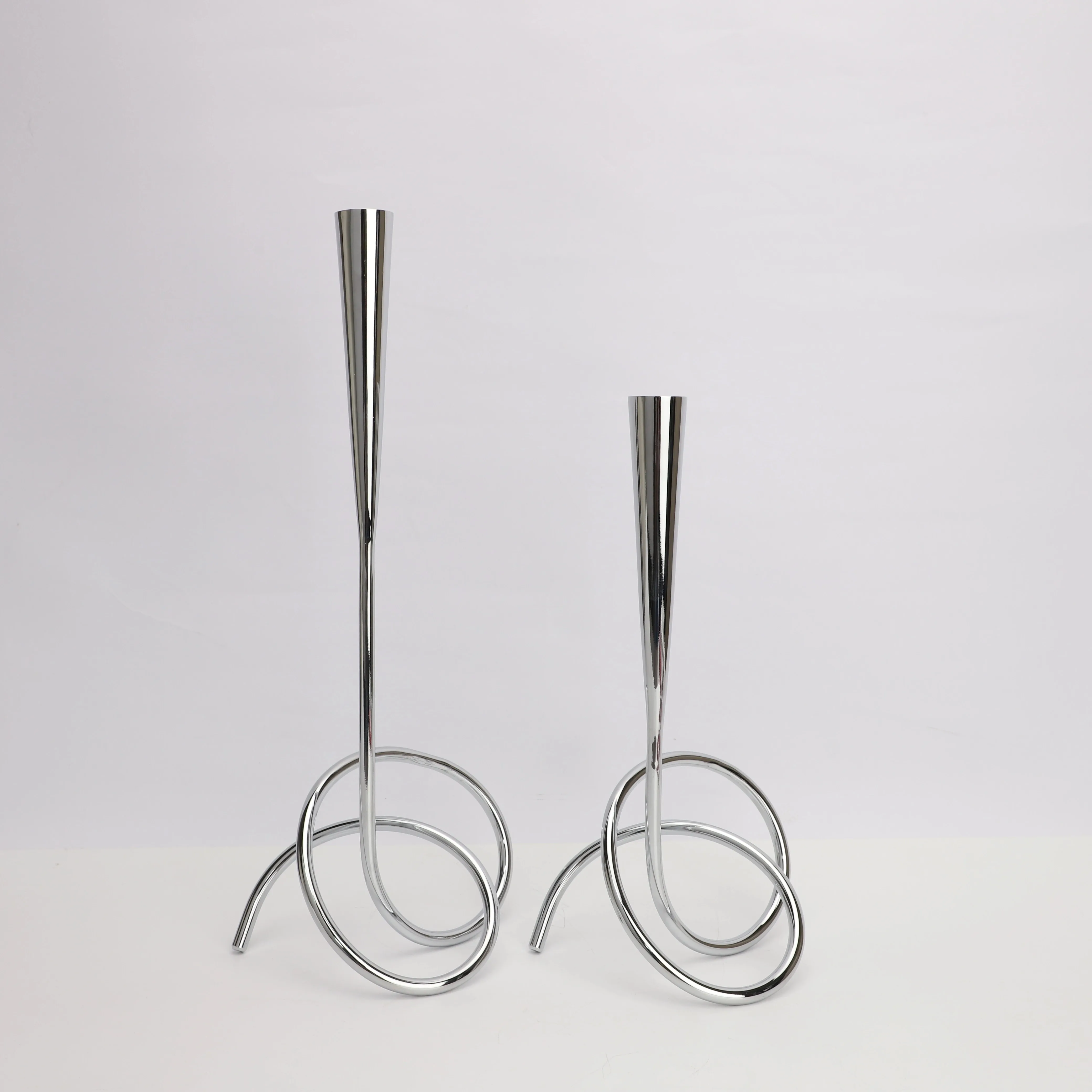 European Light Luxury Style Home Living Room Twine The Silver Candlestick Artistic Originality Dining Room Decorate Candlestick
European Light Luxury Style Home Living Room Twine The Silver Candlestick Artistic Originality Dining Room Decorate Candlestick