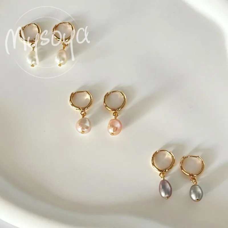MYSOYA White/Pink/Purple/Gray Rice-shaped Freshwater Pearl Earrings 7-8mm A Gift Box For Her/Him Birthday/Wedding/Christmas Gift
MYSOYA White/Pink/Purple/Gray Rice-shaped Freshwater Pearl Earrings 7-8mm A Gift Box For Her/Him Birthday/Wedding/Christmas Gift
