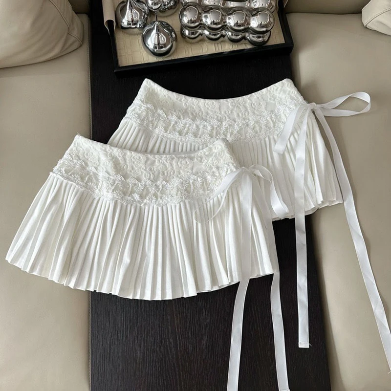 Korean White Pleated Skirt Women Y2K Sweet Preppy Lace Splicing Lace Up Mini Skirt High Waist New Lolita A-Line Skirts Female
Korean White Pleated Skirt Women Y2K Sweet Preppy Lace Splicing Lace Up Mini Skirt High Waist New Lolita A-Line Skirts Female