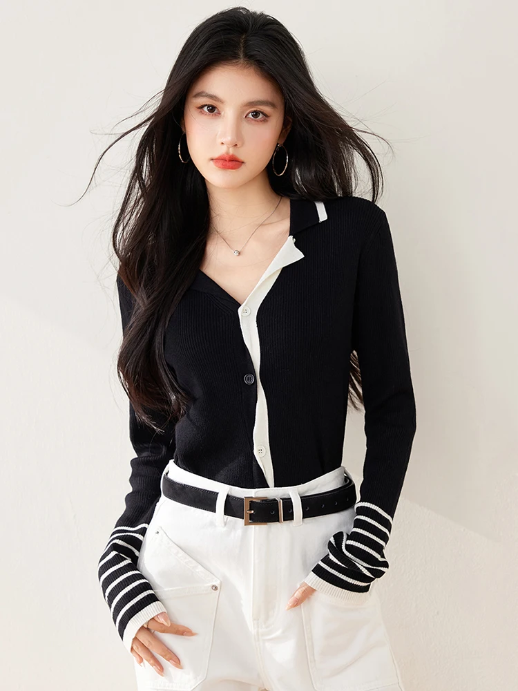 Spring 2025 New Women Slim Fit Long Sleeve Tops Niche Design Cardigan Sweater Fashion Casual Knitted Top
Spring 2025 New Women Slim Fit Long Sleeve Tops Niche Design Cardigan Sweater Fashion Casual Knitted Top