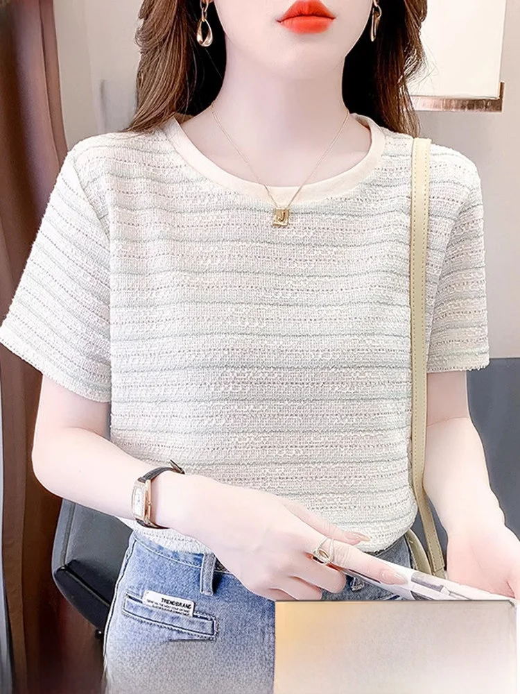 Summer Ice Silk Stripe Knitted Short Sleeve T-Shirt Women's New Fashion Top Trendy Streetwear Loose Fit round Neck Tee
Summer Ice Silk Stripe Knitted Short Sleeve T-Shirt Women's New Fashion Top Trendy Streetwear Loose Fit round Neck Tee
