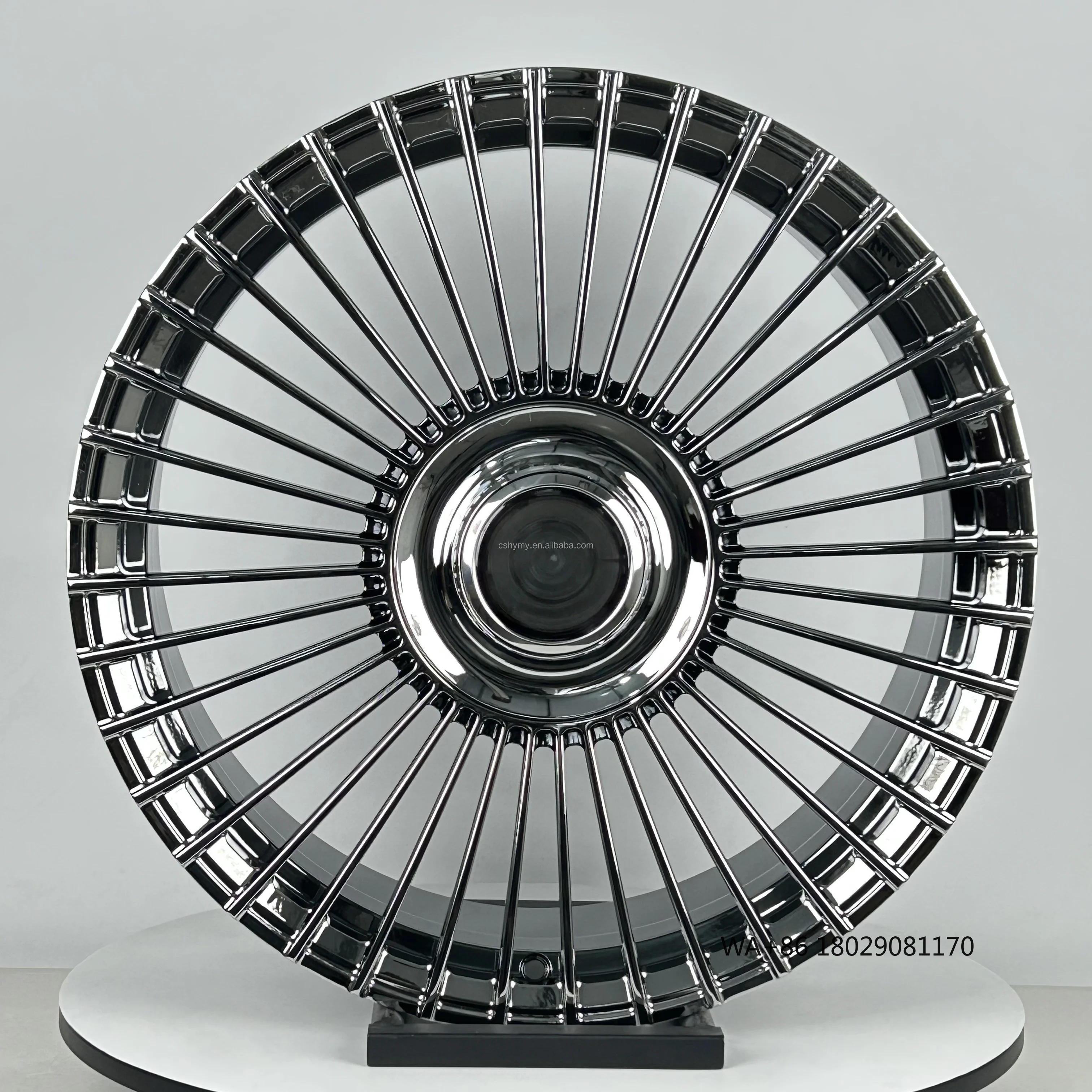 Автомобильный диск из алюминиевого сплава 22 24 26 дюймов 6X139,7 5X139,7 Кованые колеса в форме потока, новый сорт для роскошных автомобилей ET 35 мм 40 мм 25 мм
Автомобильный диск из алюминиевого сплава 22 24 26 дюймов 6X139,7 5X139,7 Кованые колеса в форме потока, новый сорт для роскошных автомобилей ET 35 мм 40 мм 25 мм