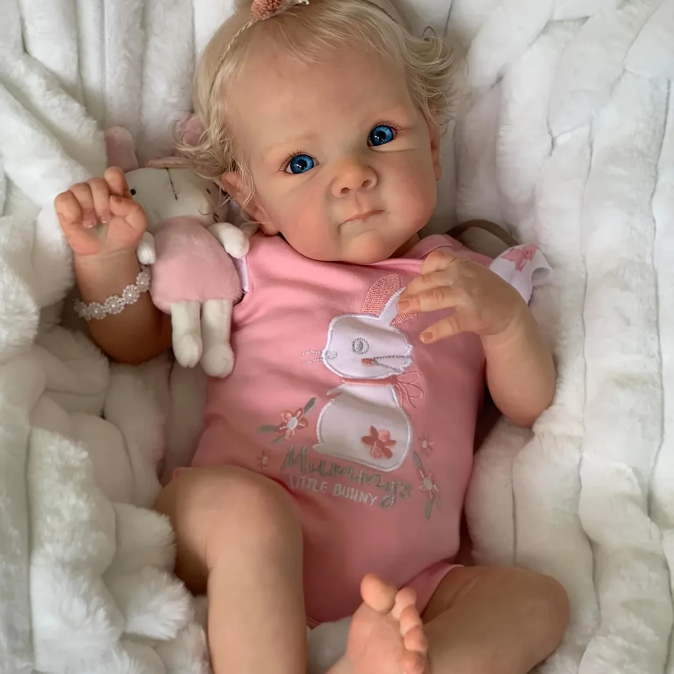 NPK Reborn Baby Girl Doll Бетти Мягкое тело Мягкая реалистичная кукла с ручной детальной 3D-краской Видимые вены Коллекционная художественная кукла
NPK Reborn Baby Girl Doll Бетти Мягкое тело Мягкая реалистичная кукла с ручной детальной 3D-краской Видимые вены Коллекционная художественная кукла