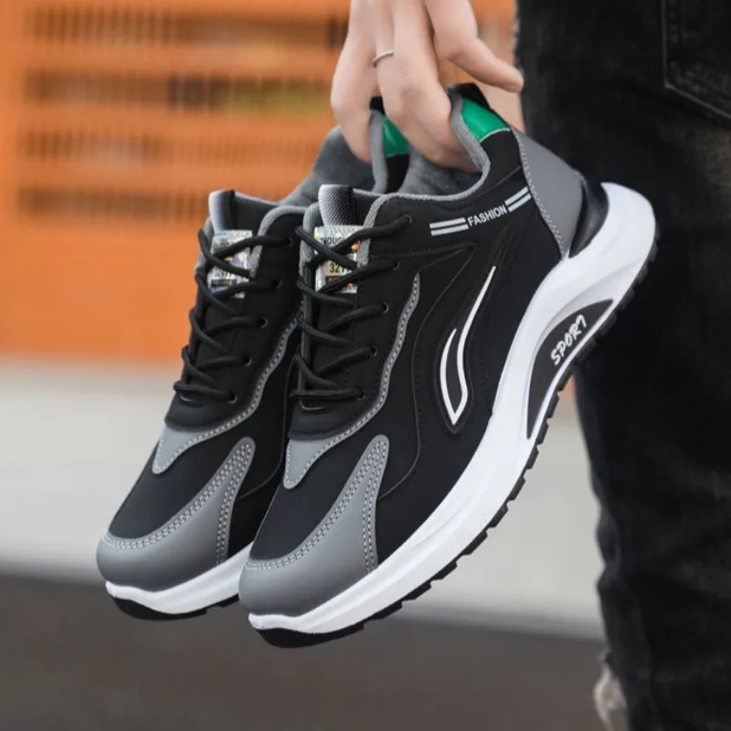 Spring Autumn man Shoes New Trendy Versatile Low Top Men's Sneaker Waterproof Casual Wear Resistant Anti Slip Running Shoes
Spring Autumn man Shoes New Trendy Versatile Low Top Men's Sneaker Waterproof Casual Wear Resistant Anti Slip Running Shoes