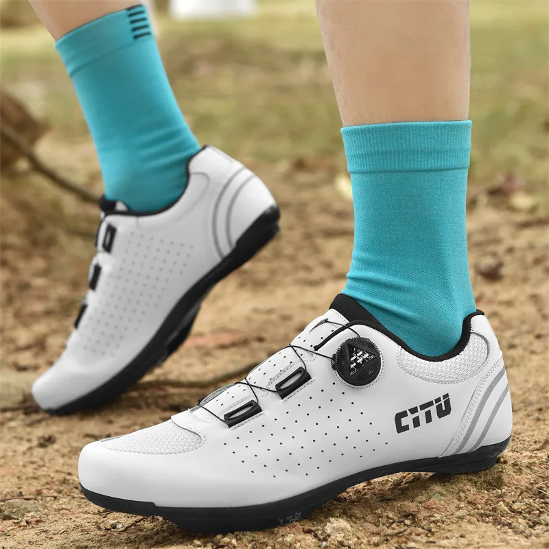 Летняя профессиональная велосипедная обувь, обувь для велоспорта, обувь с дорожным замком, замки для горного велосипеда, уличная обувь для верховой езды с одинаковым гендерным дизайном 
Летняя профессиональная велосипедная обувь, обувь для велоспорта, обувь с дорожным замком, замки для горного велосипеда, уличная обувь для верховой езды с одинаковым гендерным дизайном