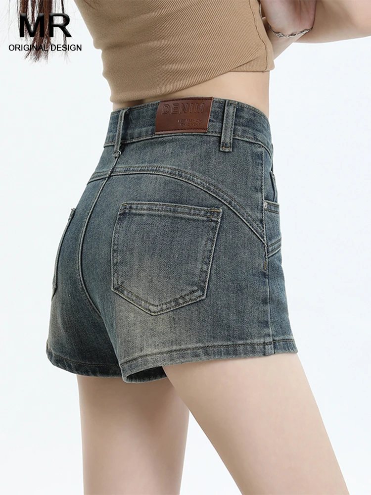 American Style High Waist Denim Shorts Women Summer New Small Size Tight Slim A-Line Wraparound Hot Pants Wear Resistant
American Style High Waist Denim Shorts Women Summer New Small Size Tight Slim A-Line Wraparound Hot Pants Wear Resistant