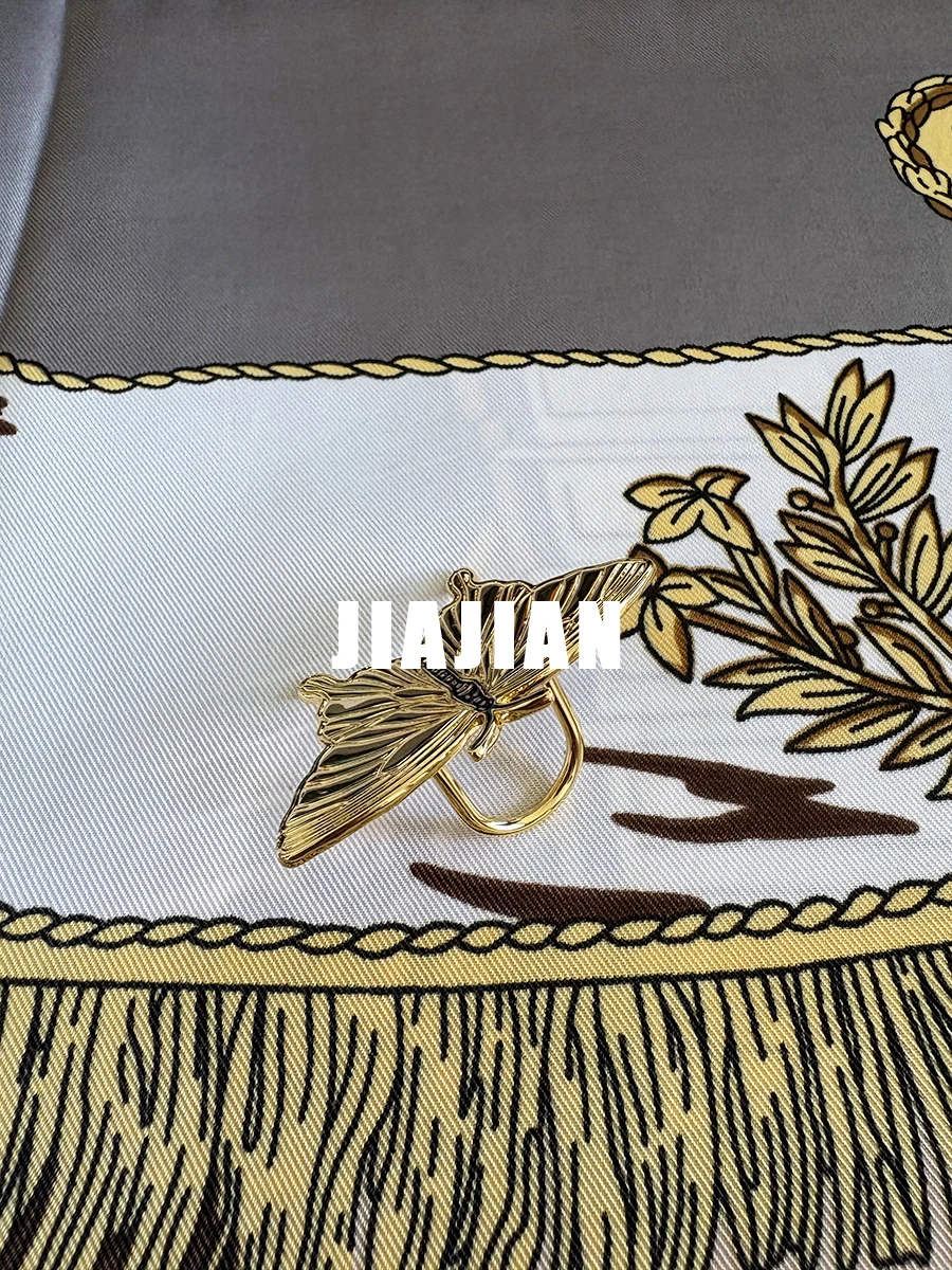 Butterfly Shape Women Scarfs Accessories Scarves Button Shawl Bandanas Ornament
Butterfly Shape Women Scarfs Accessories Scarves Button Shawl Bandanas Ornament