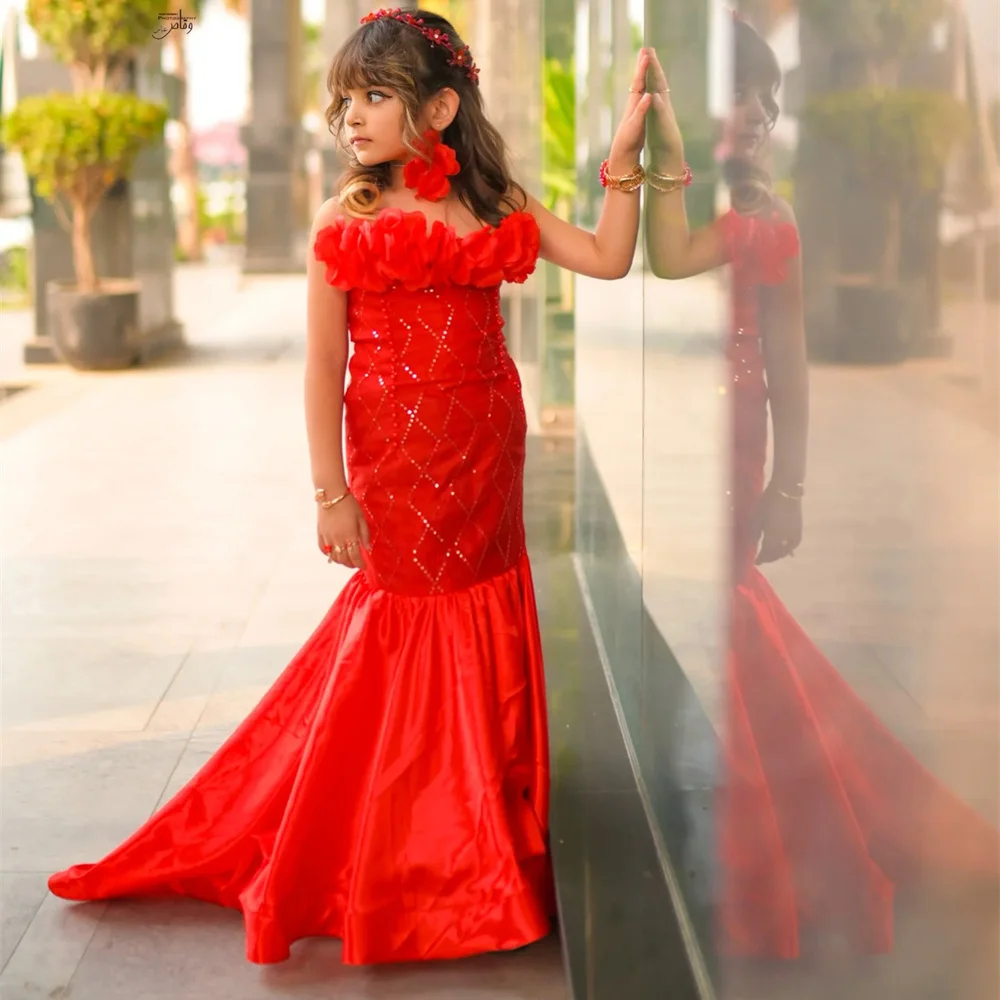 Flowers Strapless Sequined Applique Long Luxury Flower Girl Dress Pleat Classic Elegant First Communion Gown Customized 2025
Flowers Strapless Sequined Applique Long Luxury Flower Girl Dress Pleat Classic Elegant First Communion Gown Customized 2025