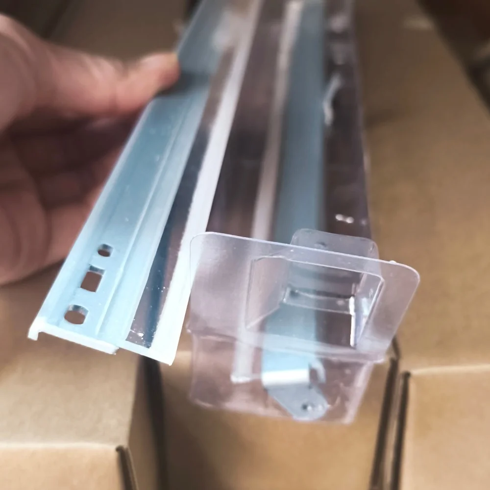 1 комплект, черный, 1 шт. и цвет, 3 шт. лезвия барабана для Konica Minolta C451 C550 C650 C452 C552 C652 C654 C754 e 
1 комплект, черный, 1 шт. и цвет, 3 шт. лезвия барабана для Konica Minolta C451 C550 C650 C452 C552 C652 C654 C754 e