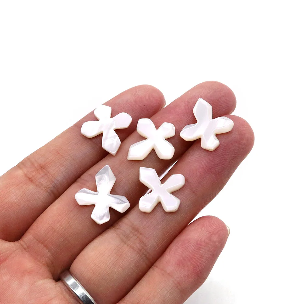 Natural Sea Shell Polished Exquisite Cross-shaped Straight-hole Loose Pendant Beads 16x18mm DIY Accessories for Necklaces
Natural Sea Shell Polished Exquisite Cross-shaped Straight-hole Loose Pendant Beads 16x18mm DIY Accessories for Necklaces