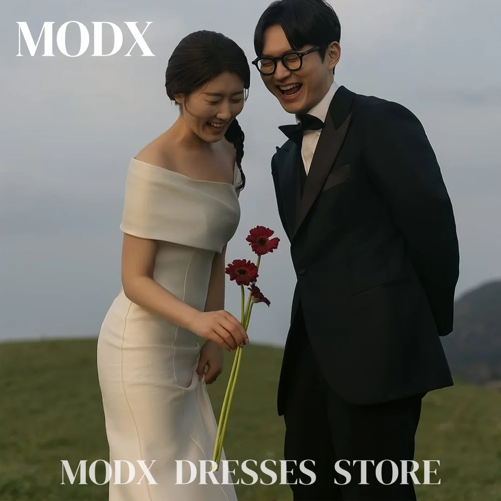 MODX Elegant Mermaid Wedding Dresses Off Shoulder 웨딩드레스 Korea Photoshoot Corset Back Floor-Length Customised Bridal Gown 2025
MODX Elegant Mermaid Wedding Dresses Off Shoulder 웨딩드레스 Korea Photoshoot Corset Back Floor-Length Customised Bridal Gown 2025