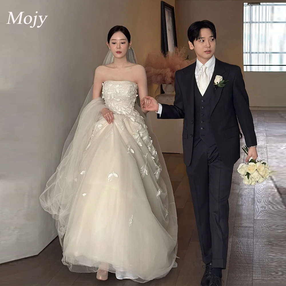 Mojy Elegant Soft Tulle A-Line Strapless Korea Wedding Dresses Photo Shoot Bridal Gowns 웨딩드레스 Customized 웨딩드레스
Mojy Elegant Soft Tulle A-Line Strapless Korea Wedding Dresses Photo Shoot Bridal Gowns 웨딩드레스 Customized 웨딩드레스