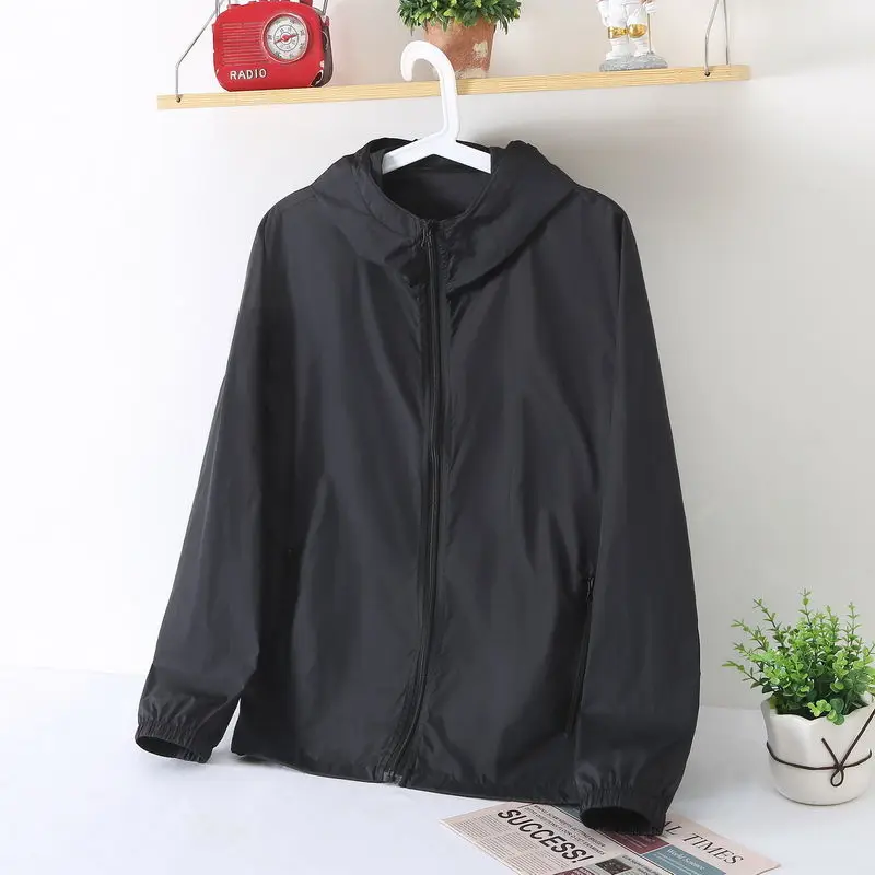 Sunscreen Clothing Men Women UV Resistant Short Solid Print Zipper Pockets Hood Breathable Loose Summer Skin Clothing Thin Coat
Sunscreen Clothing Men Women UV Resistant Short Solid Print Zipper Pockets Hood Breathable Loose Summer Skin Clothing Thin Coat