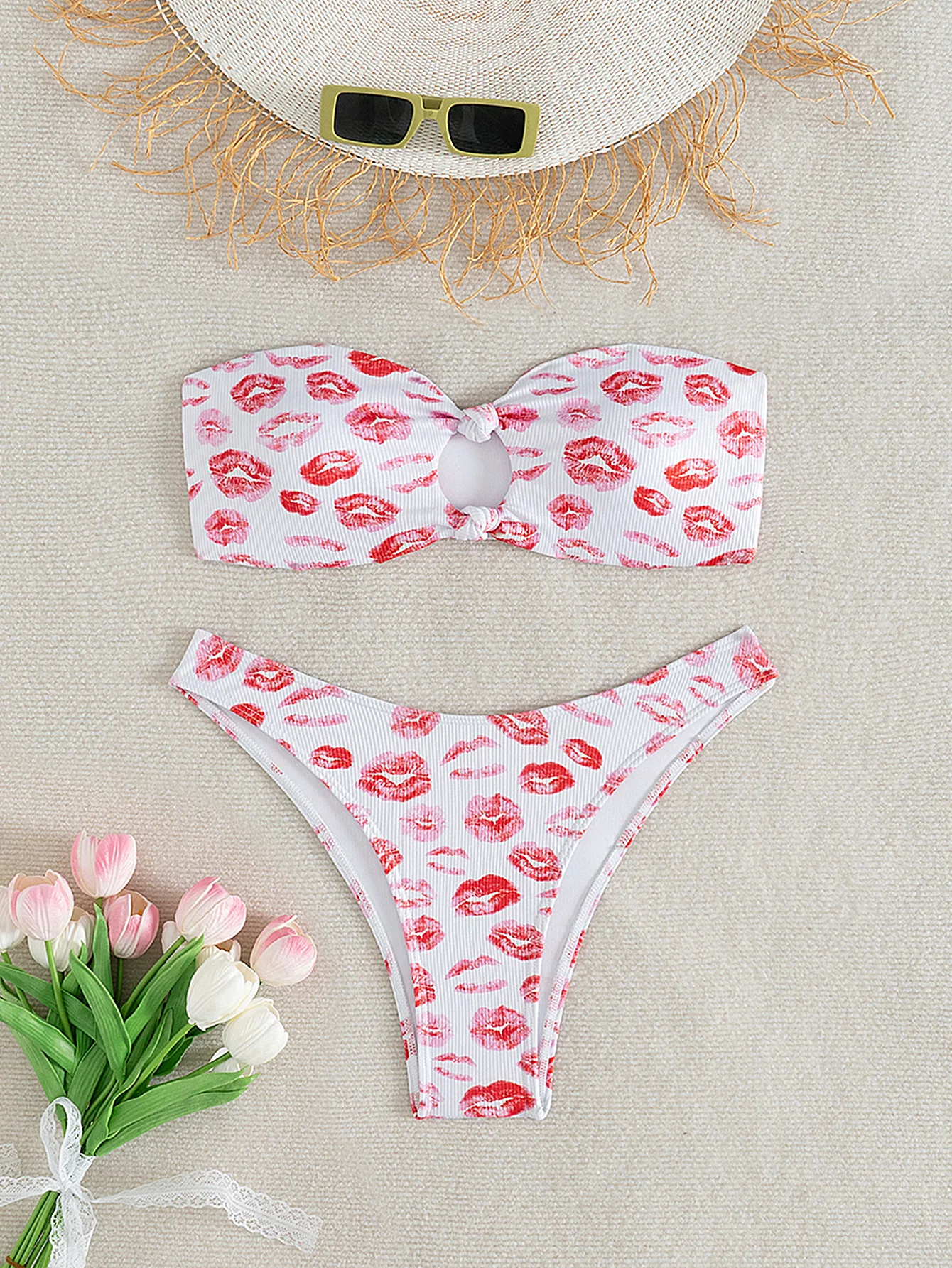 Lids Printed Cut Out Bandeau Bikini Set Women Two-Piece Bathing Suit Ladies Swimwear Beachwear Push-Up Swim Suit 2025 New
Lids Printed Cut Out Bandeau Bikini Set Women Two-Piece Bathing Suit Ladies Swimwear Beachwear Push-Up Swim Suit 2025 New