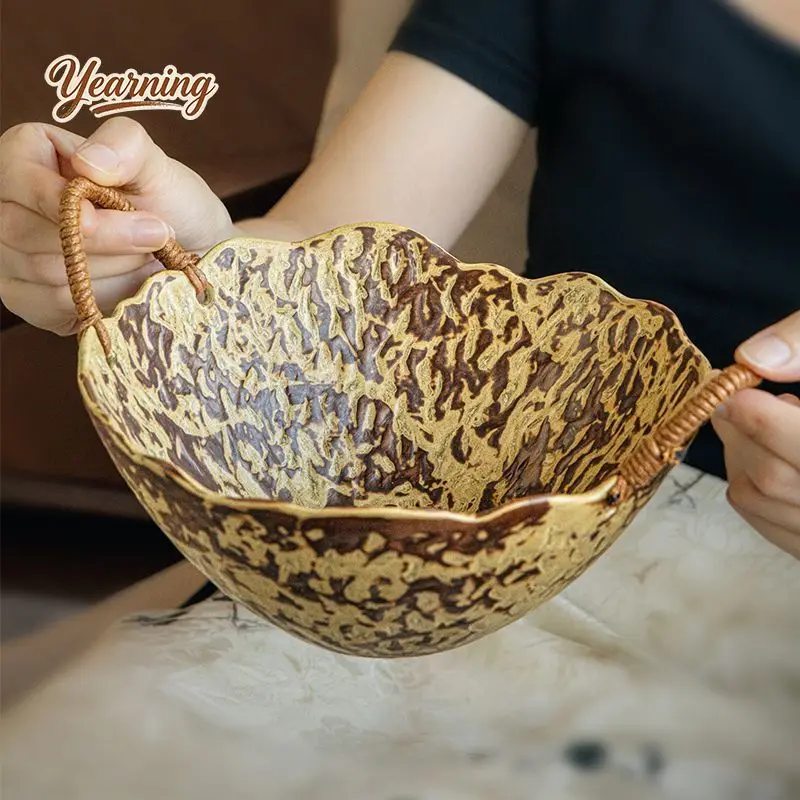 Handmade Coarse Pottery Rope Double Ear Bowl Homestay Characteristic Snack Fruit Bowl
Handmade Coarse Pottery Rope Double Ear Bowl Homestay Characteristic Snack Fruit Bowl