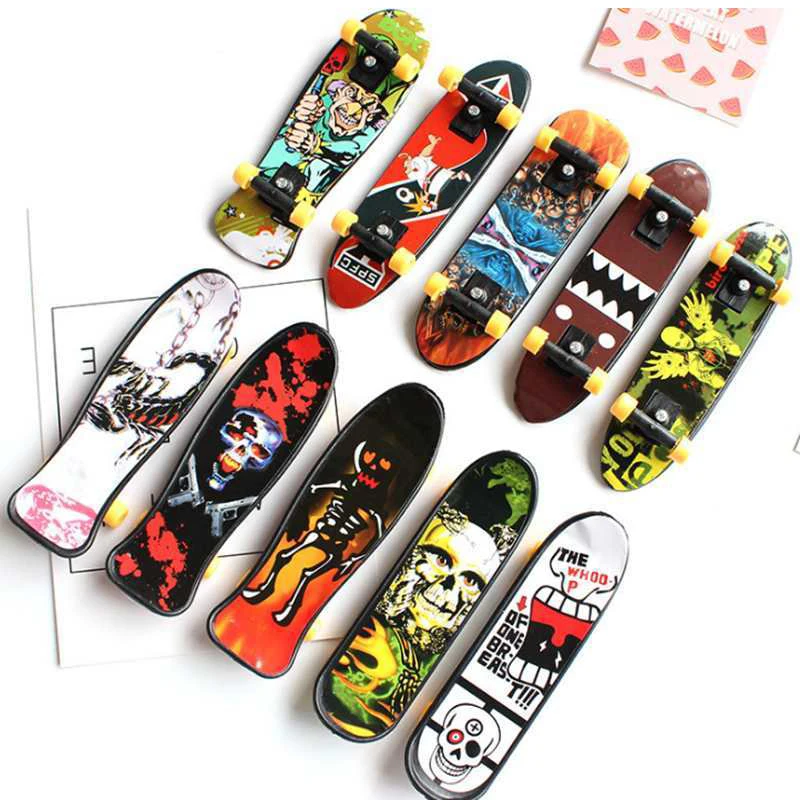 6PCS Finger Skatebords Fingerboard Small Toys For Boys Girls Birthday Party Favors Cool Gadgets Classroom Exchange Gifts
6PCS Finger Skatebords Fingerboard Small Toys For Boys Girls Birthday Party Favors Cool Gadgets Classroom Exchange Gifts
