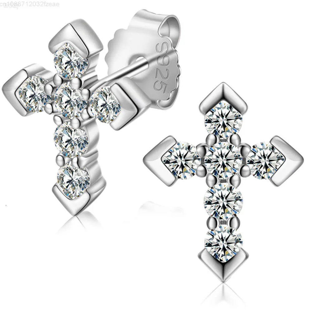 Original Design Trendy Religion Jewelry 925 Sterling Silver Vvs Moissanite Cross Stud Earrings for Men Women
Original Design Trendy Religion Jewelry 925 Sterling Silver Vvs Moissanite Cross Stud Earrings for Men Women