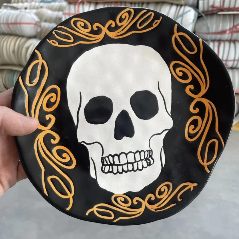 Horror Skull Food Tray Halloween Party Decor Tableware Irregular Fruit Salad Dessert Western Plate Ceramic Skeleton Display Dish
Horror Skull Food Tray Halloween Party Decor Tableware Irregular Fruit Salad Dessert Western Plate Ceramic Skeleton Display Dish