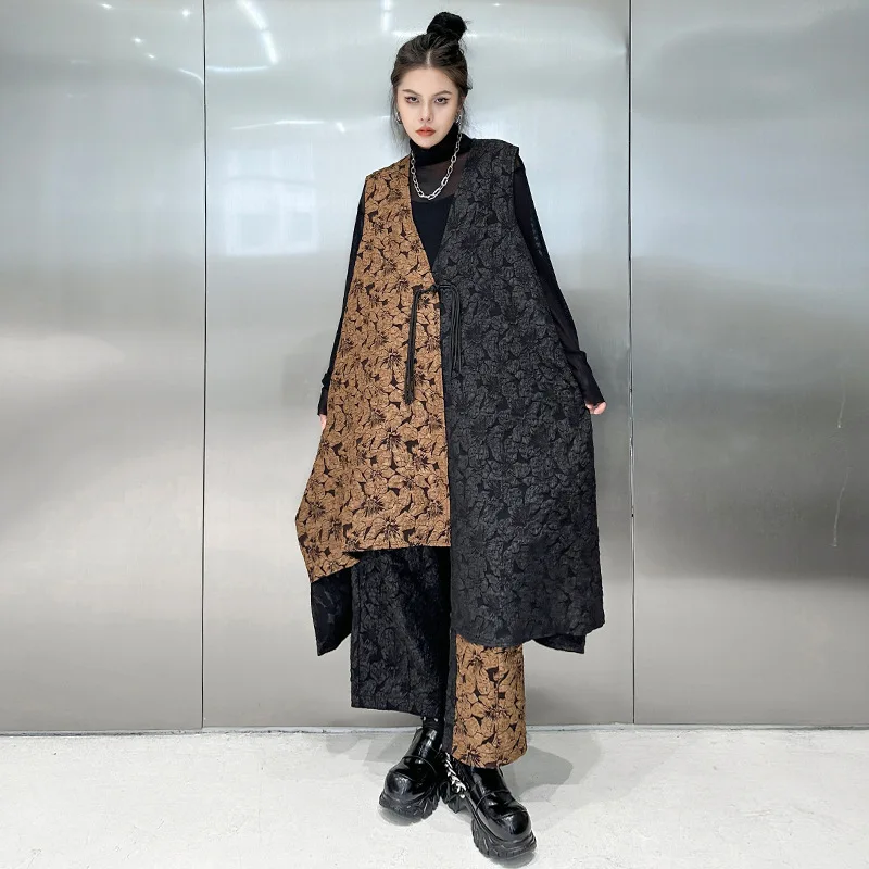 2024 Female new autumn A type style contrast color splicing fashion suit loose vest casual and pants two piece set
2024 Female new autumn A type style contrast color splicing fashion suit loose vest casual and pants two piece set