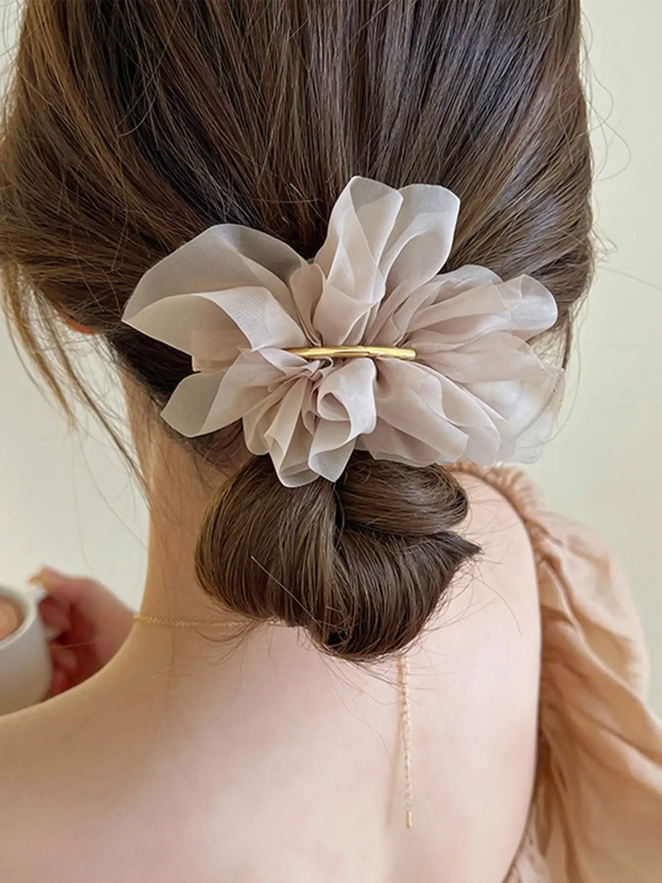 1pc Flower Decor Hair Clip For Daily Casual Outing Wear Elegant Bow Valentine's Day Valentines Claw Clips Hair Claws Hair
1pc Flower Decor Hair Clip For Daily Casual Outing Wear Elegant Bow Valentine's Day Valentines Claw Clips Hair Claws Hair