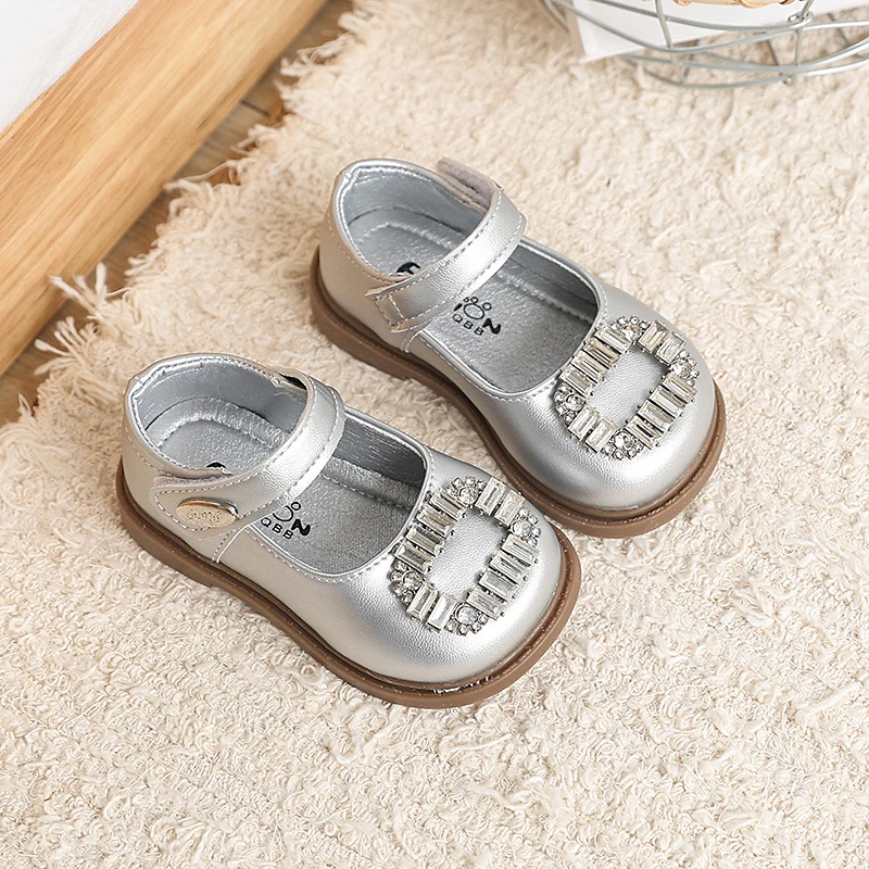 Baby Flat Shoes Shiny Crystal Kids Princess Shoes Sweet Elegant 2025 Spring Autumn Girls Leather Shoes Round Toes Size 17-26
Baby Flat Shoes Shiny Crystal Kids Princess Shoes Sweet Elegant 2025 Spring Autumn Girls Leather Shoes Round Toes Size 17-26
