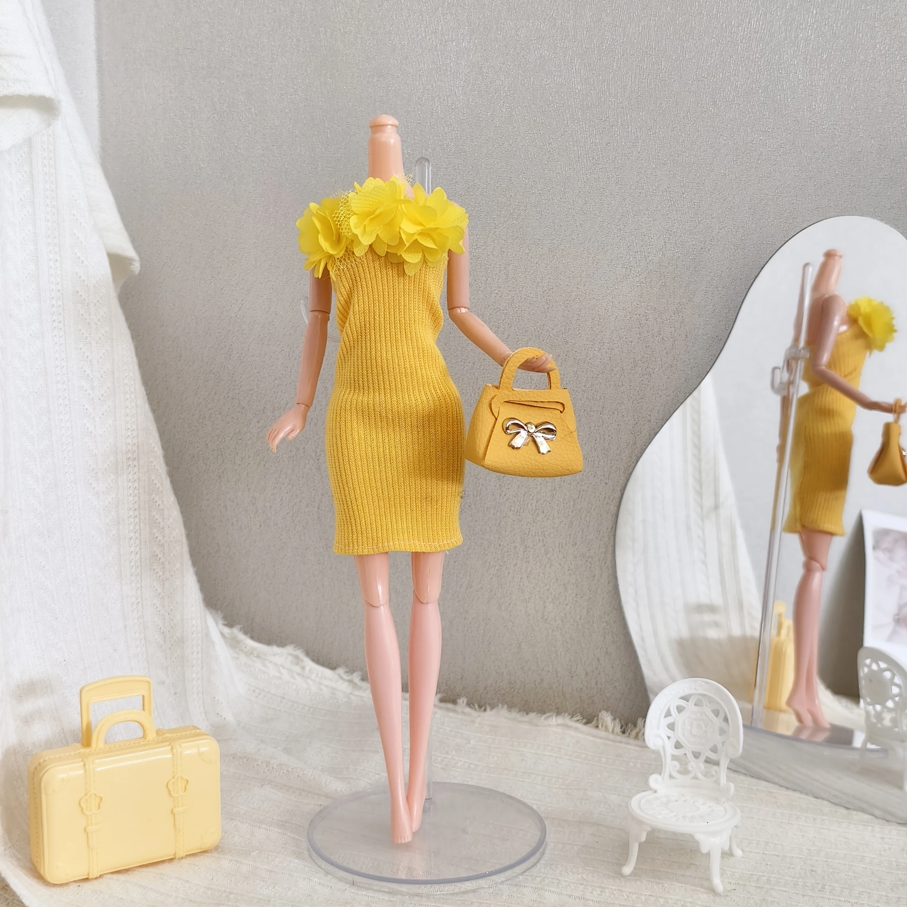 French Petal Slim Dress Fashion Sexy Summer Dress For 1/6 FR Babi Supermodel Doll Summer Dress Up 30cm Doll Clothes Accessories
French Petal Slim Dress Fashion Sexy Summer Dress For 1/6 FR Babi Supermodel Doll Summer Dress Up 30cm Doll Clothes Accessories