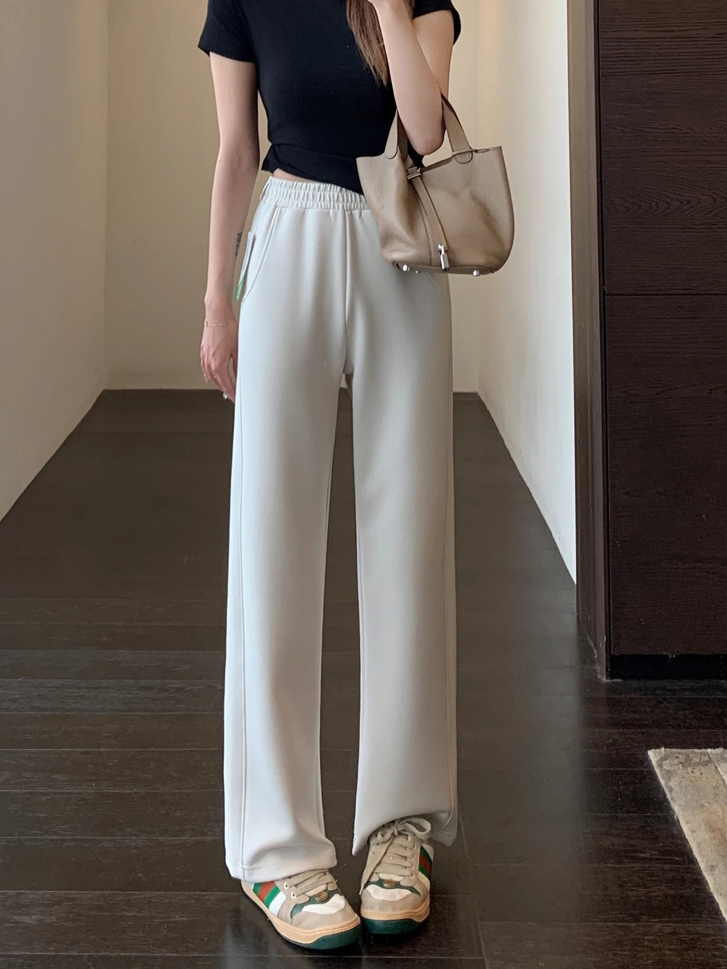 High Waist Slim Straight Leg Casual Pants Women's Wide Leg Fashionable Spring Summer New Arrival Comfortable Breathable
High Waist Slim Straight Leg Casual Pants Women's Wide Leg Fashionable Spring Summer New Arrival Comfortable Breathable