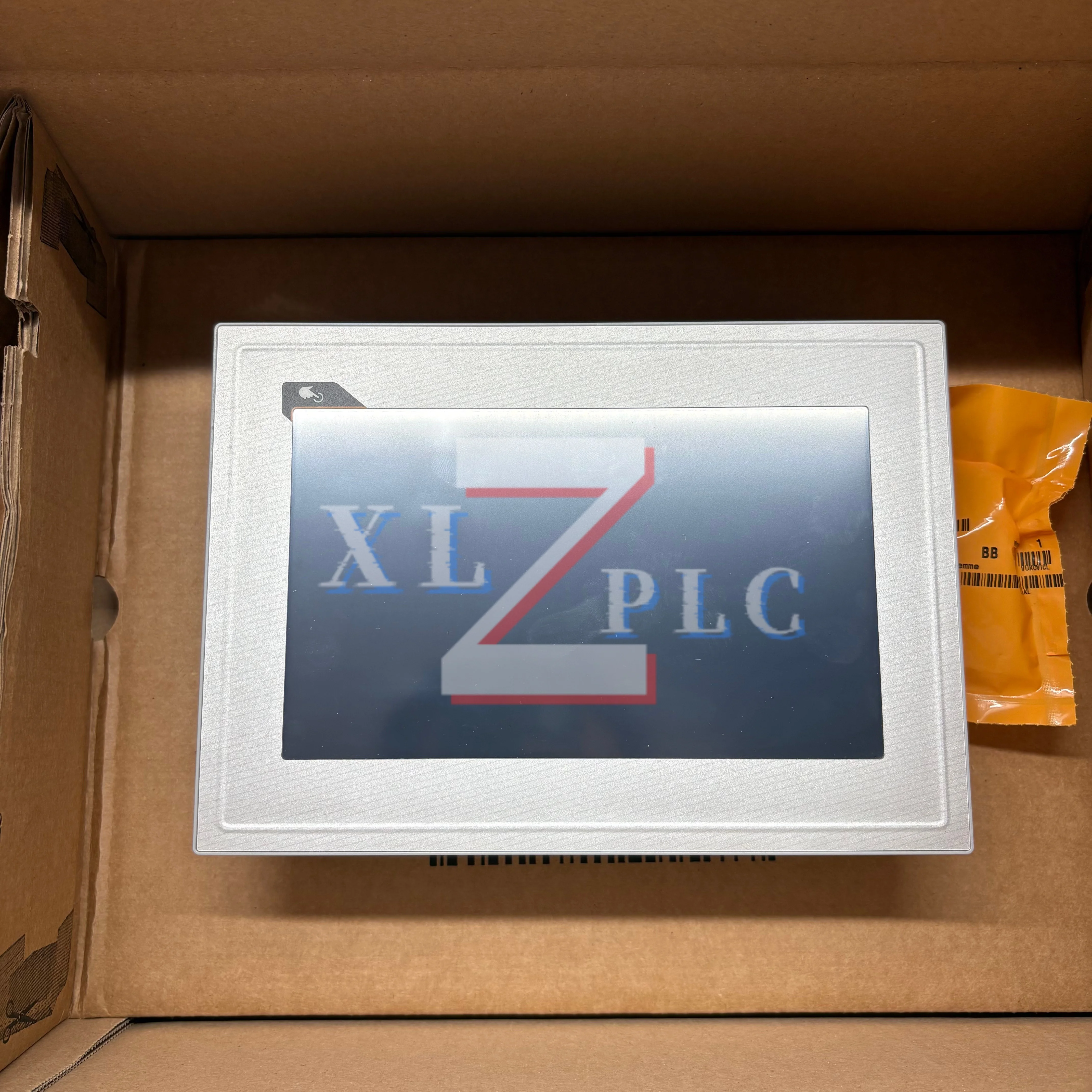 6PPT30.0702-20W Сенсорный экран, новый, в коробке
6PPT30.0702-20W Сенсорный экран, новый, в коробке