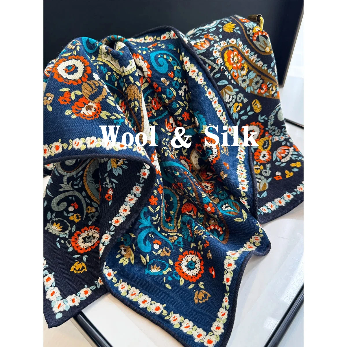 2026 Wool Silk Square Scarf for Women Ethnic Paisley Pattern Neck Scarves 82% Wool 18% Silk Elegant Shawls for Ladies Muffler
2026 Wool Silk Square Scarf for Women Ethnic Paisley Pattern Neck Scarves 82% Wool 18% Silk Elegant Shawls for Ladies Muffler