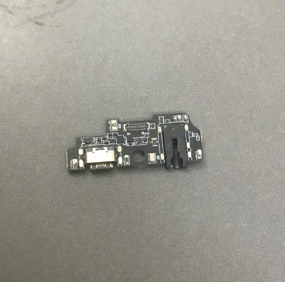 Поп-оригинальная зарядная плата с USB-разъемом для DOOGEE N55
Поп-оригинальная зарядная плата с USB-разъемом для DOOGEE N55