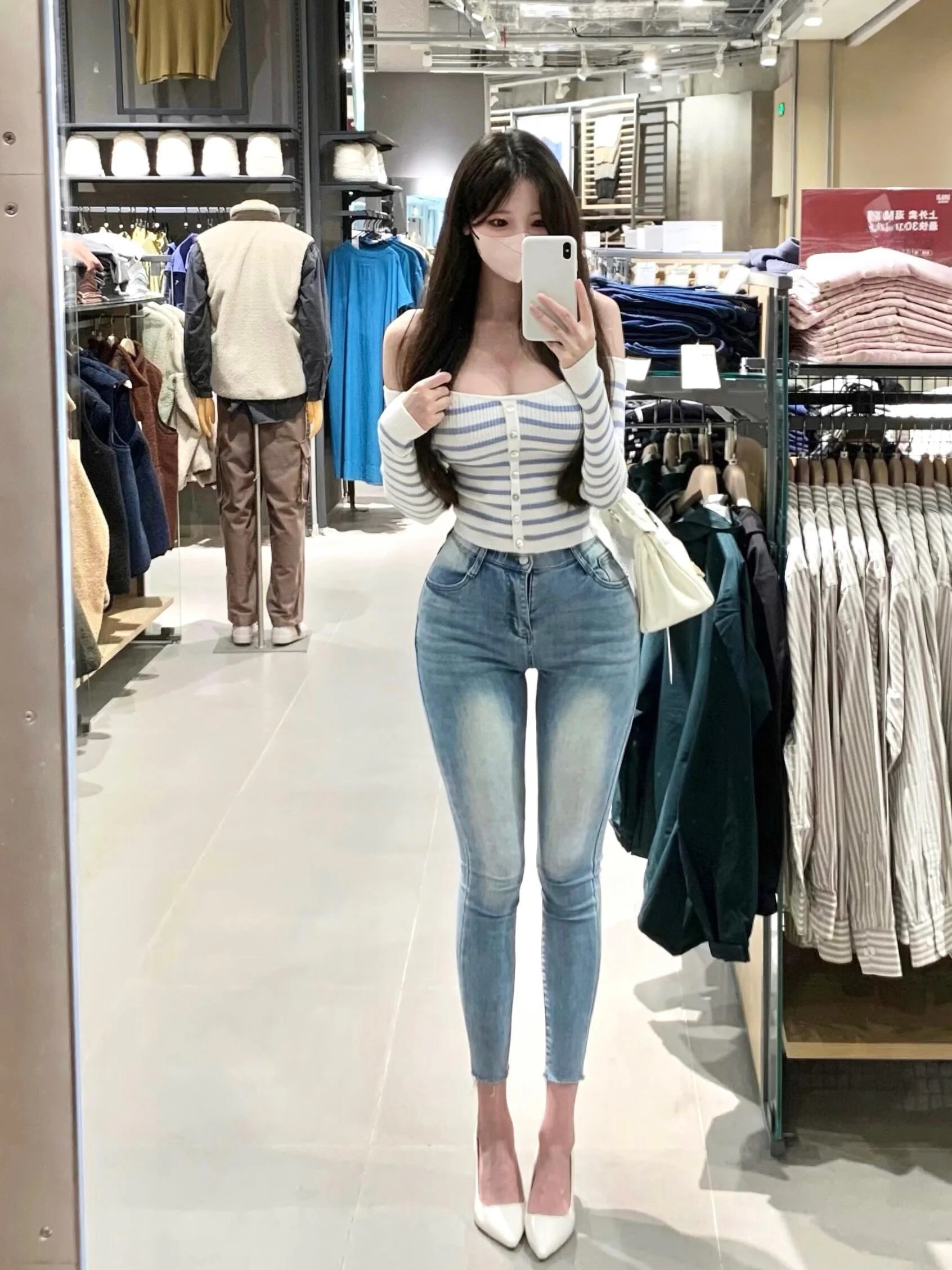 High Waist Stretchy Slimming Women's Jeans Retro Blue Thiening Hips Pencil Nine Points Cotton Stretch Denim Pants
High Waist Stretchy Slimming Women's Jeans Retro Blue Thiening Hips Pencil Nine Points Cotton Stretch Denim Pants