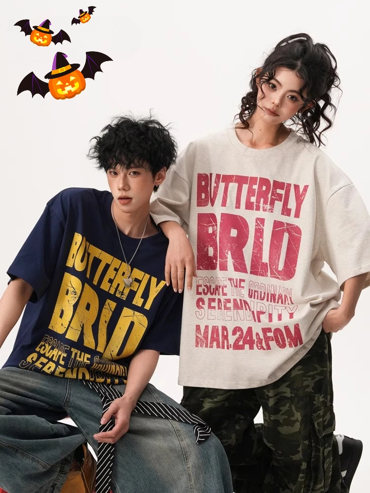 Couple American Retro Letter Printed T-shirts Summer Casual Half Sleeve Men Women Stylish Distressed Loose Young Style Pullovers
Couple American Retro Letter Printed T-shirts Summer Casual Half Sleeve Men Women Stylish Distressed Loose Young Style Pullovers