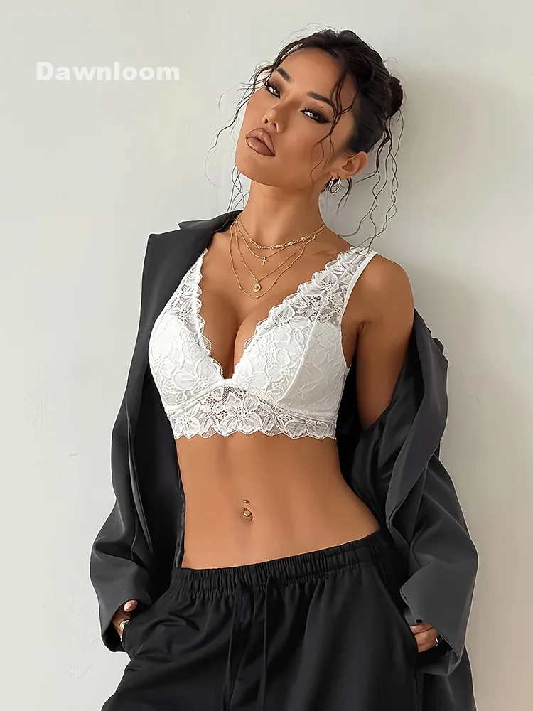White French Lace Deep V Wireless Triangle Cup Camisole Bra Cross Back Beauty Design Breathable Underwear for Women
White French Lace Deep V Wireless Triangle Cup Camisole Bra Cross Back Beauty Design Breathable Underwear for Women
