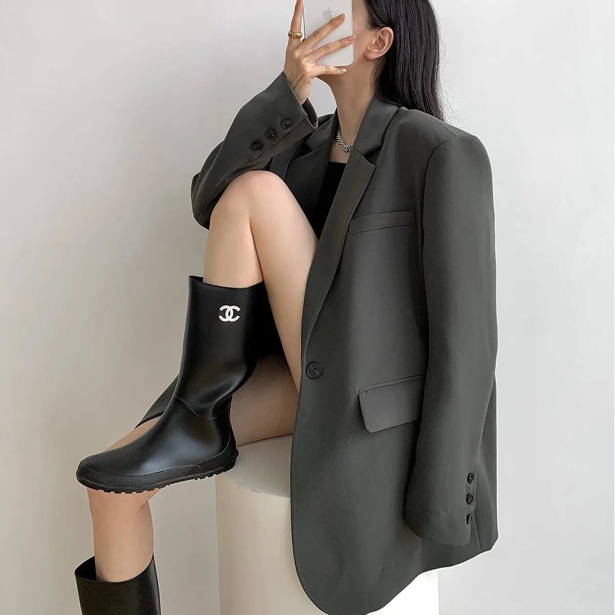 Suit jacket for women in spring and autumn versatile new style explosive street casual fashion western-style small suit
Suit jacket for women in spring and autumn versatile new style explosive street casual fashion western-style small suit