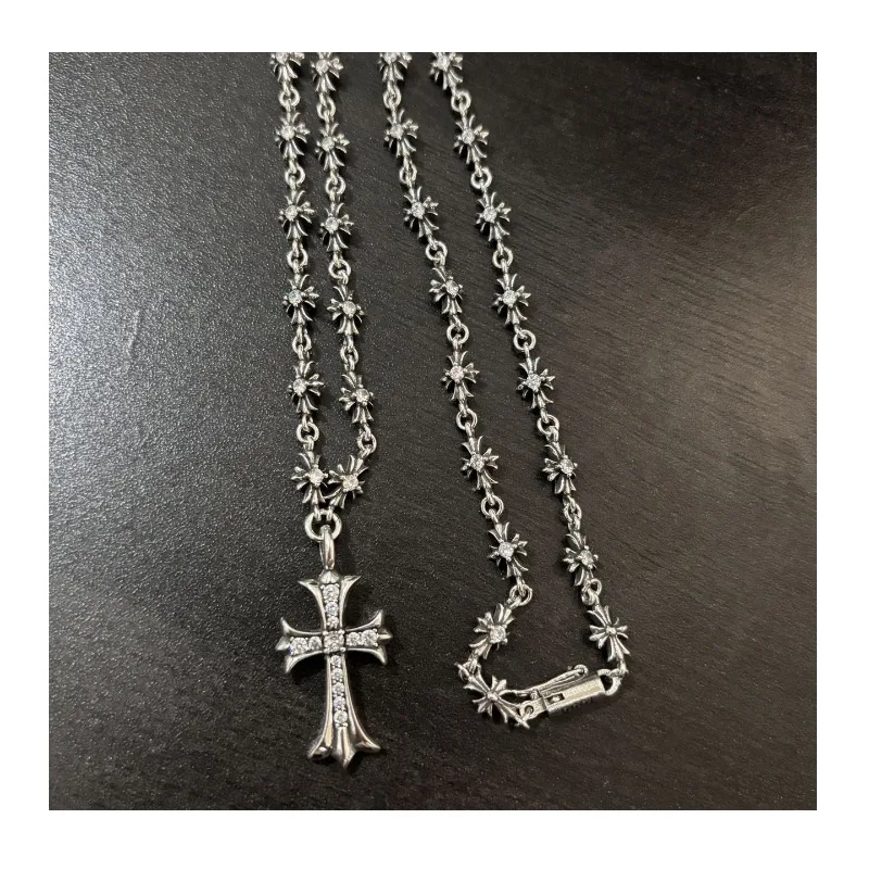 Tide Brand Fashion Trend Light Luxury White Diamond-encrusted Cross Pendant Thai Silver Integrated Chain Necklace Couple Same St
Tide Brand Fashion Trend Light Luxury White Diamond-encrusted Cross Pendant Thai Silver Integrated Chain Necklace Couple Same St