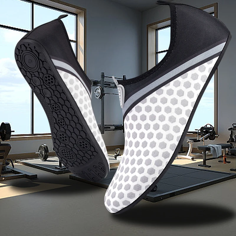 Yoga Shoes Designed For Both Men And Women Lightweight Breathable Fabric Keeps Feet Comfortable Sizes For 36-47
Yoga Shoes Designed For Both Men And Women Lightweight Breathable Fabric Keeps Feet Comfortable Sizes For 36-47