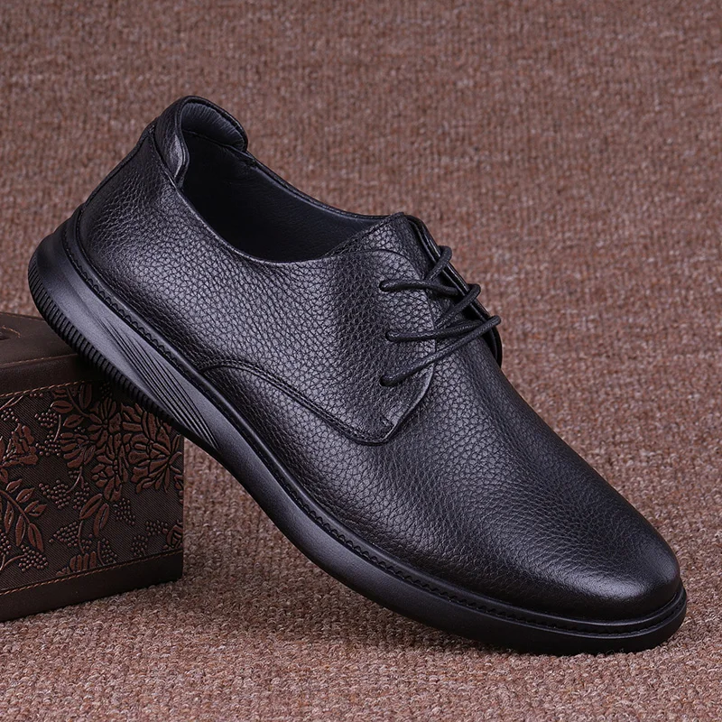 Мужские повседневные туфли из натуральной кожи для весны и осени, новые, дышащие, из мягкой воловьей кожи высшего слоя, для бизнеса
Мужские повседневные туфли из натуральной кожи для весны и осени, новые, дышащие, из мягкой воловьей кожи высшего слоя, для бизнеса