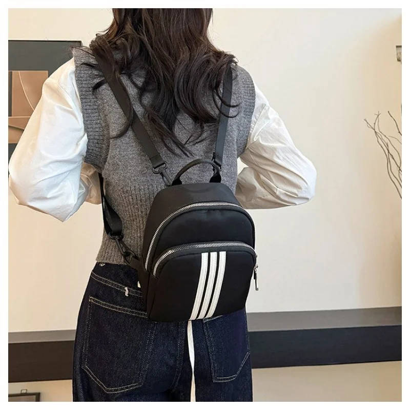 Elegant Designer Leather Tote Bag For Women Crossbody Shoulder Handbag Luxury Vintage Ladies Fashion Purse 
Elegant Designer Leather Tote Bag For Women Crossbody Shoulder Handbag Luxury Vintage Ladies Fashion Purse