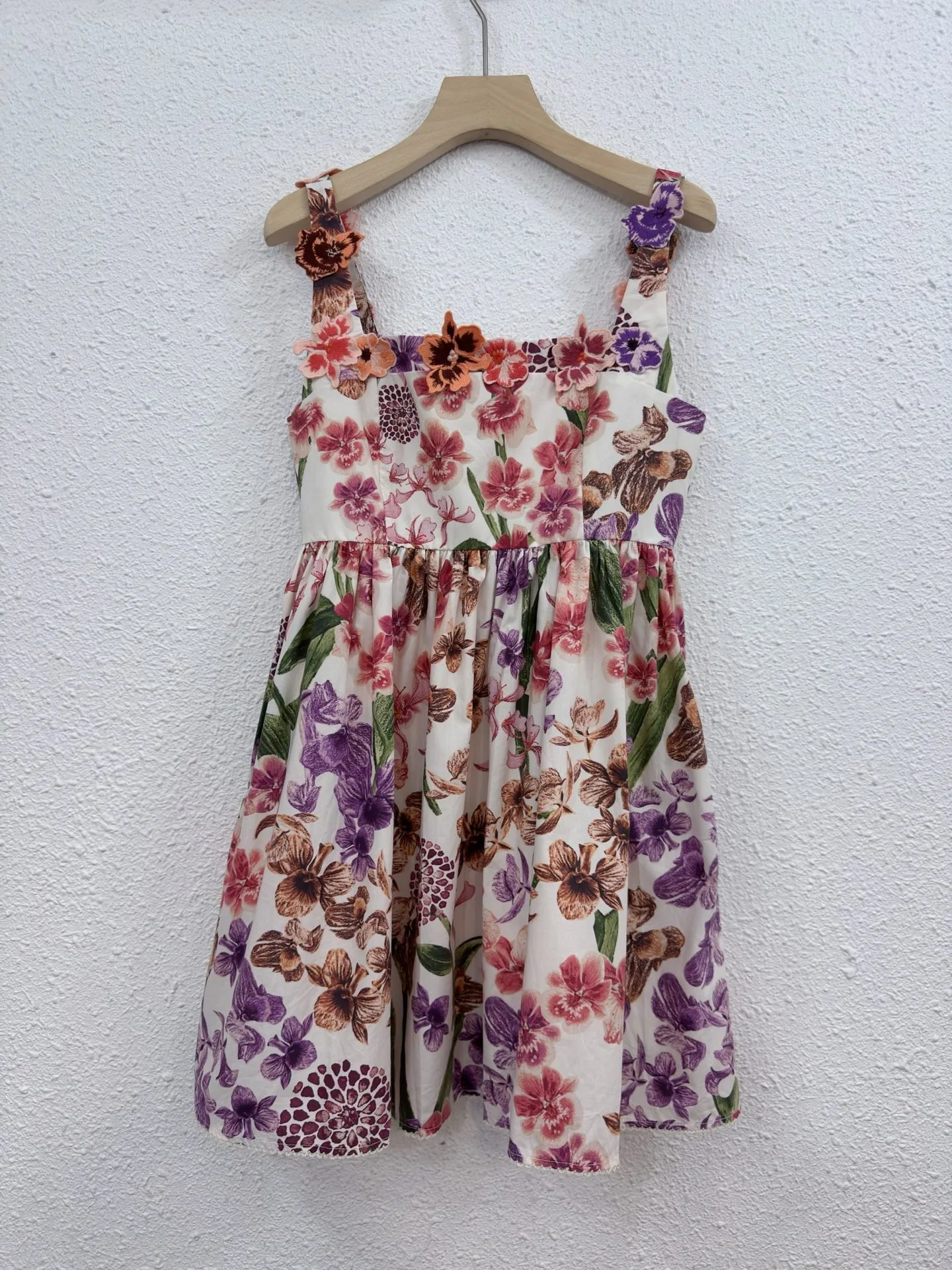 New Arrival Women Romantic Floral Mini Dress Handcraft Flower Spaghetti Strap Square Neck Fit And Flare Wedding Guest Sundress
New Arrival Women Romantic Floral Mini Dress Handcraft Flower Spaghetti Strap Square Neck Fit And Flare Wedding Guest Sundress