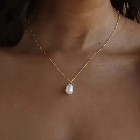 1-piece natural freshwater pearl pendant necklace with fashionable and personalized design, elegant and retro, versatile
