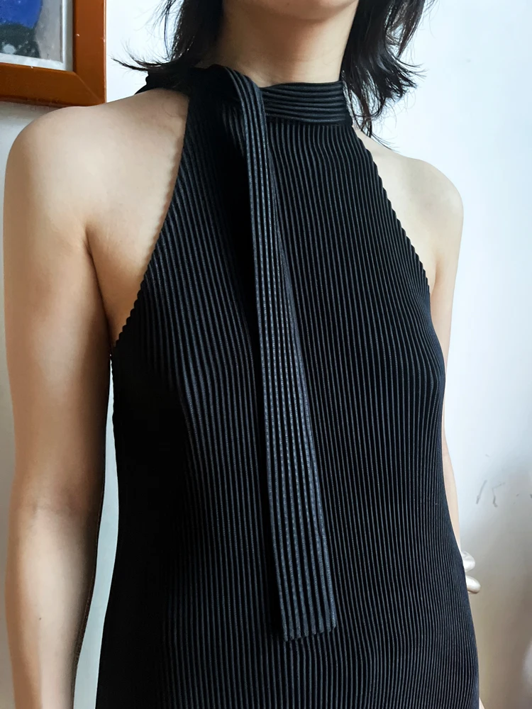 Slimming Vest Top Hanging Neck Sleeveless Dress Original Design Polyester Fiber Summer 2024 Mid-Length Pure Color Women's Vest
Slimming Vest Top Hanging Neck Sleeveless Dress Original Design Polyester Fiber Summer 2024 Mid-Length Pure Color Women's Vest