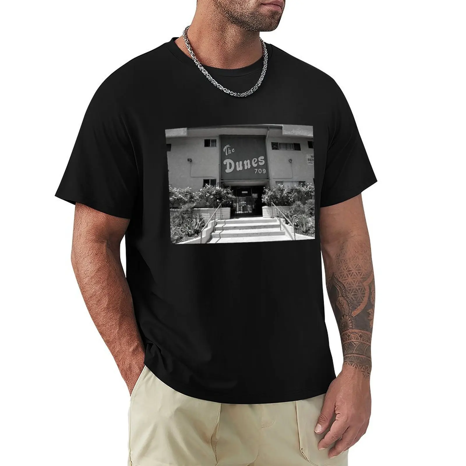 The dunes 709 Issa Rae T-Shirt T-Shirt aesthetic clothes customizeds oversized t shirts for men
The dunes 709 Issa Rae T-Shirt T-Shirt aesthetic clothes customizeds oversized t shirts for men