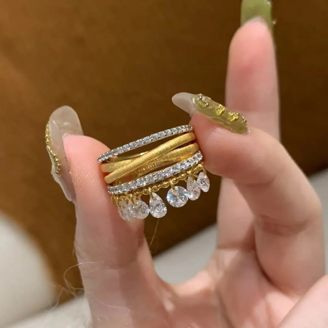 New French Retro Zircon Bead Curtain Star Curtain Double Layer Ring Women's Drawing Craft Light Luxury Tassel Design Jewelry
New French Retro Zircon Bead Curtain Star Curtain Double Layer Ring Women's Drawing Craft Light Luxury Tassel Design Jewelry