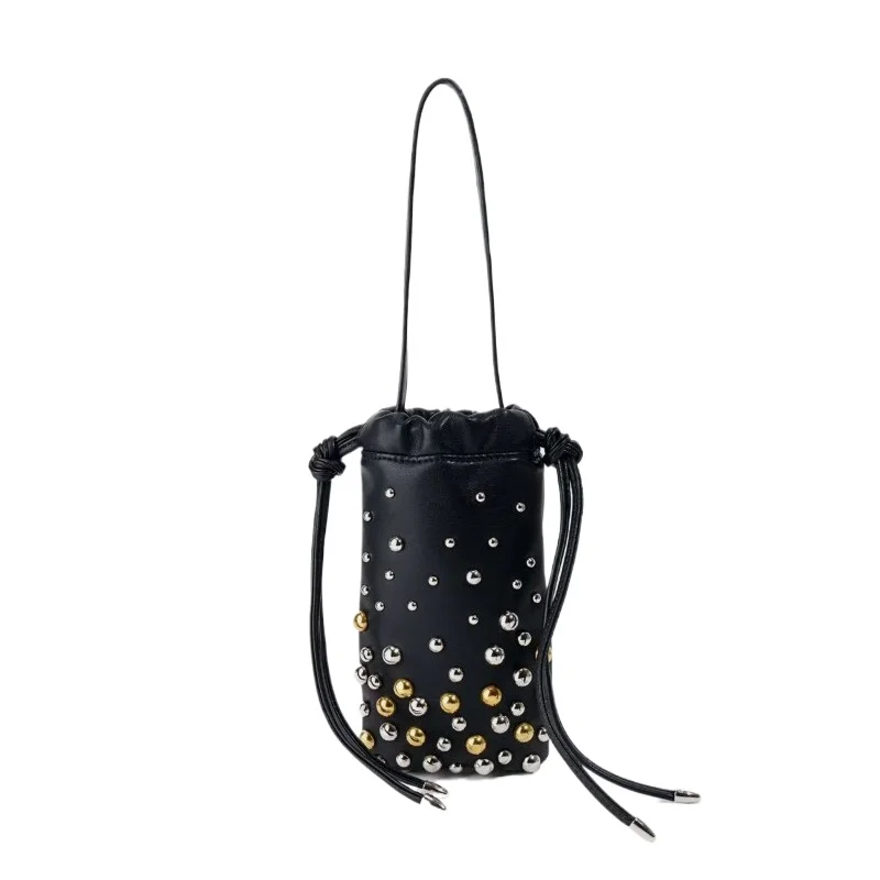 2026 New High-End Bucket Bag, Riveted Handbag, Metallic Light Luxury Single Shoulder Bag, Fashionable Crossbody Bag for Women
2026 New High-End Bucket Bag, Riveted Handbag, Metallic Light Luxury Single Shoulder Bag, Fashionable Crossbody Bag for Women