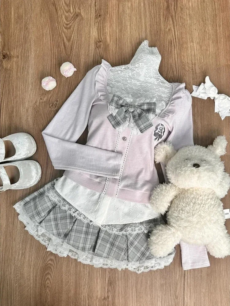 Japanese Sweet Preppy Skirt Set Women Kawaii Lace Patchwork Bow Tops Y2K Plaid Mini Skirt Elegant Outifits 2 Piece Set
Japanese Sweet Preppy Skirt Set Women Kawaii Lace Patchwork Bow Tops Y2K Plaid Mini Skirt Elegant Outifits 2 Piece Set