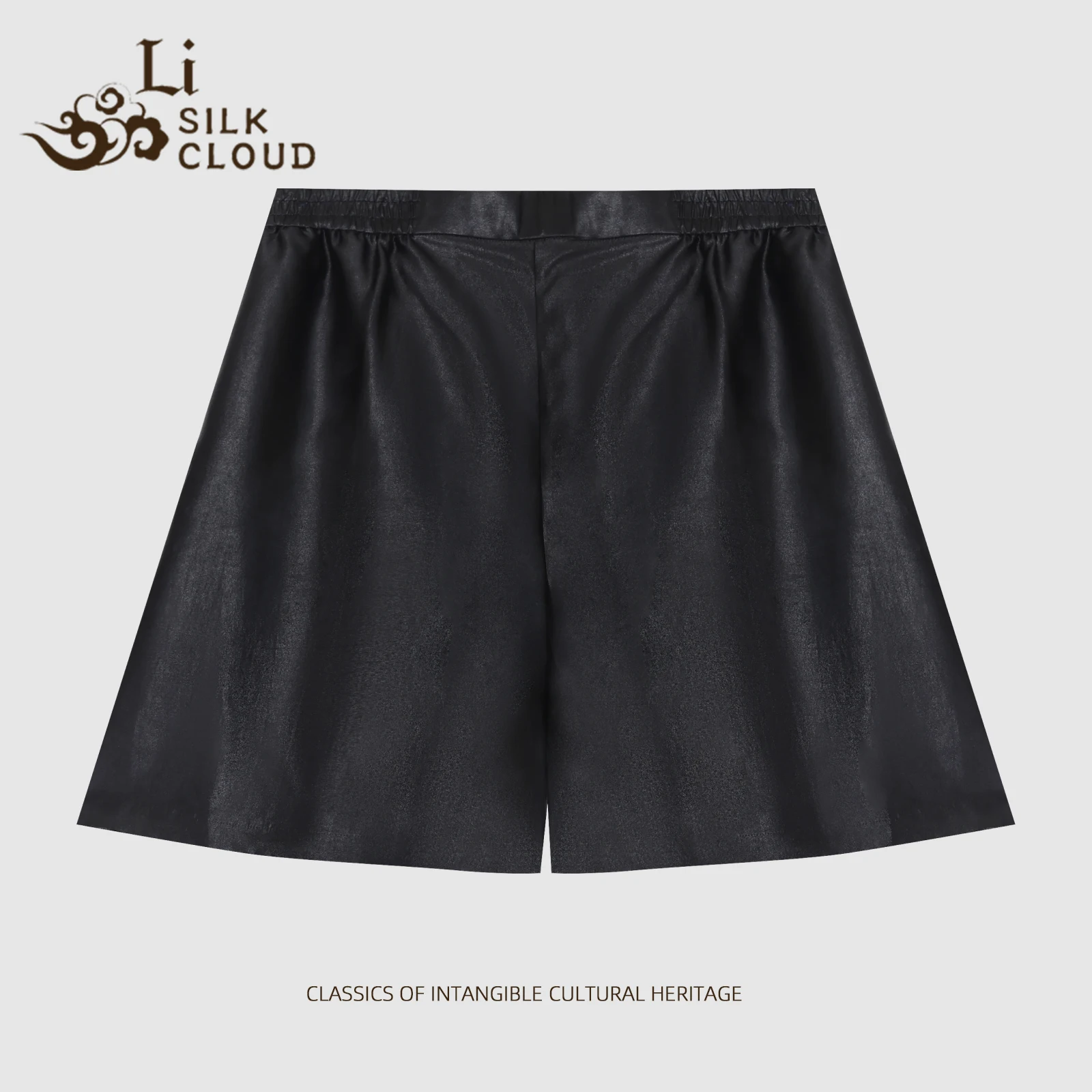 LI SILK CLOUD 100% Mulberry Silk Xiangyunsha Shorts for Women - Traditional Chinese Fabric, Stylish Summer Bottoms
LI SILK CLOUD 100% Mulberry Silk Xiangyunsha Shorts for Women - Traditional Chinese Fabric, Stylish Summer Bottoms
